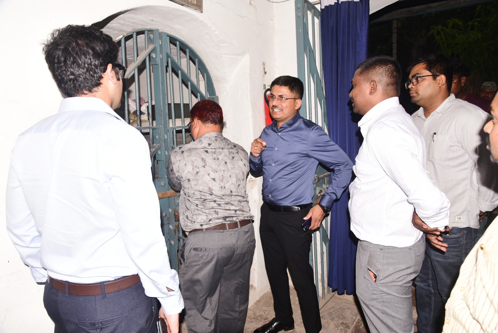 कलेक्टर ने किया कोषालय का निरीक्षण