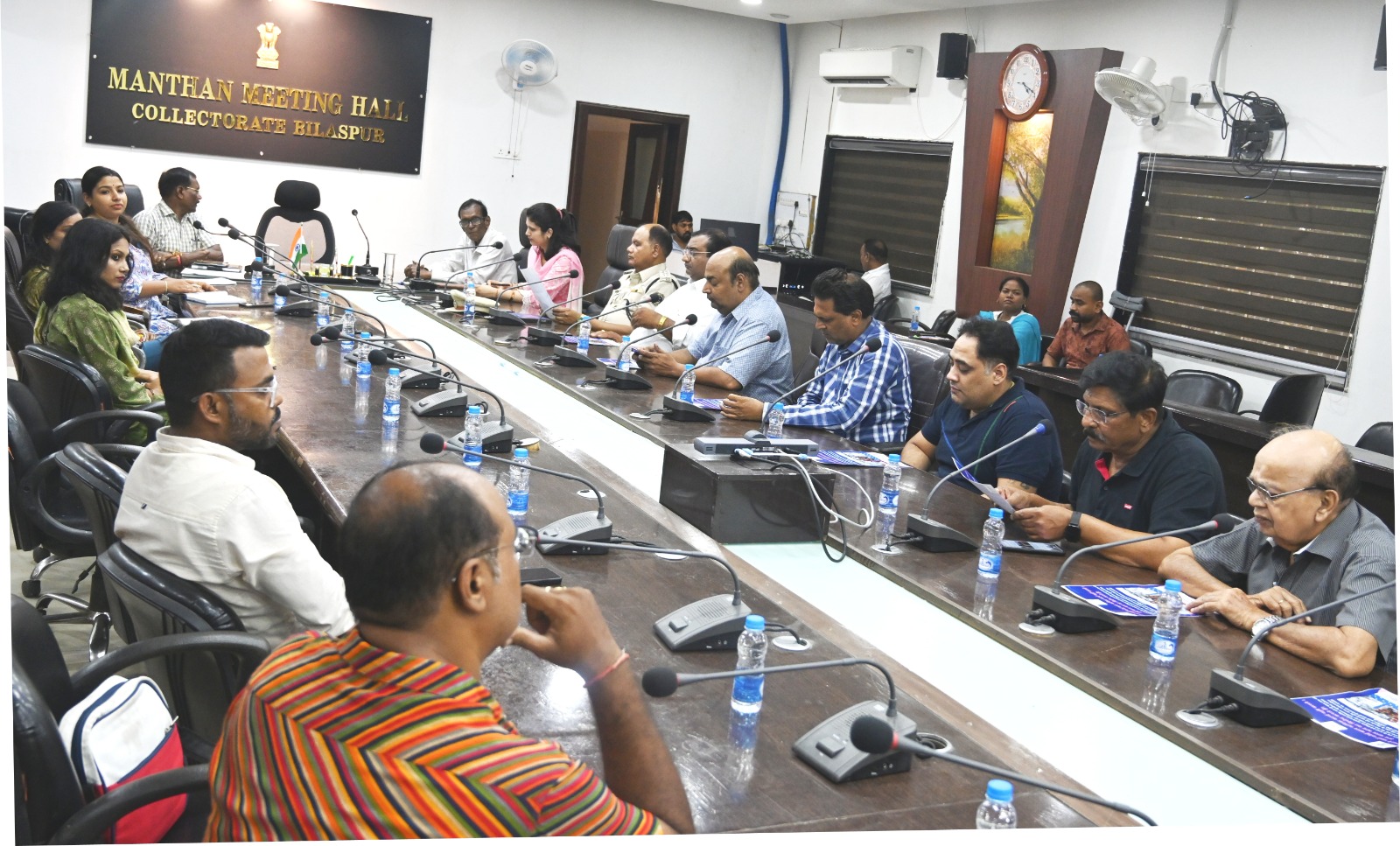 बाल श्रम की रोकथाम में सहयोग करने विभिन्न संगठनों ने दिखाई प्रतिबद्धता  बाल श्रम पर मंथन सभाकक्ष में परिचर्चा का आयोजन