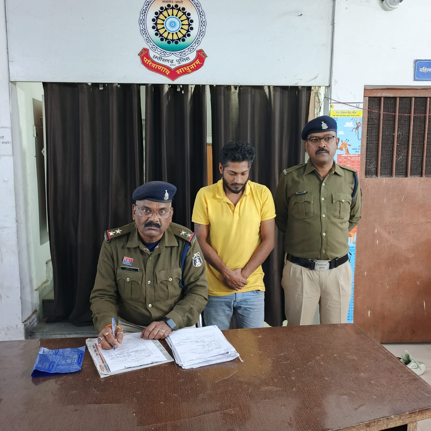 सिरगिट्टी पुलिस ने हत्या के मामले मे फरार आकाश शर्मा को किया  गिरफ्तार