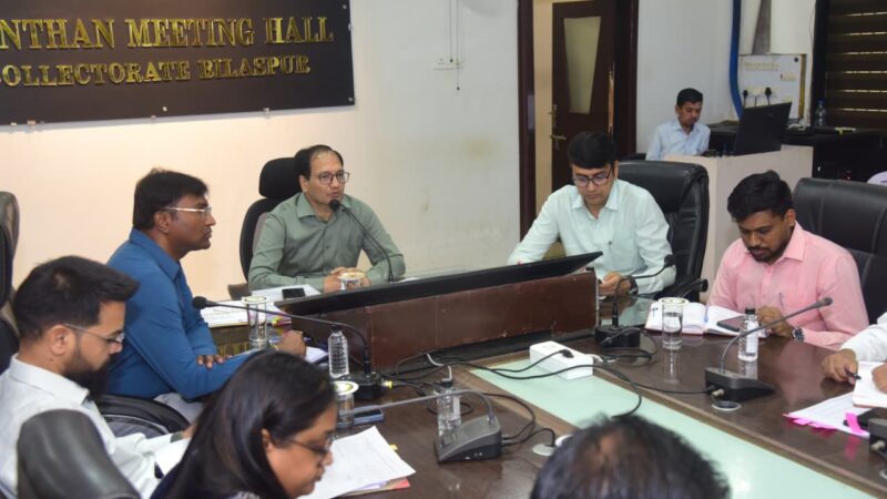 टीएल बैठक में सख्त संदेश: समय पर काम, तभी बेहतर एसीआर : कलेक्टर