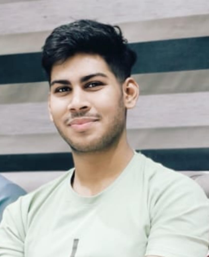 चौकसे महाविद्यालय में अहद अहमद की शानदार उपलब्धि, तृतीय सेमेस्टर में फिर हासिल किए सर्वोच्च अंक..