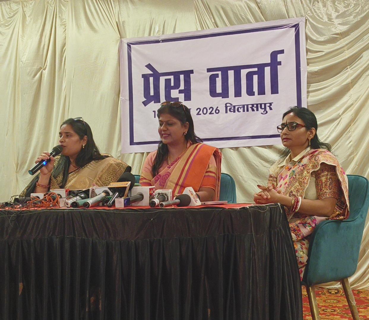 नारी वंदन शक्ति अधिनियम का लाना एक ऐतिहासिक निर्णय – समाज सेविका पुष्पा पाटले….