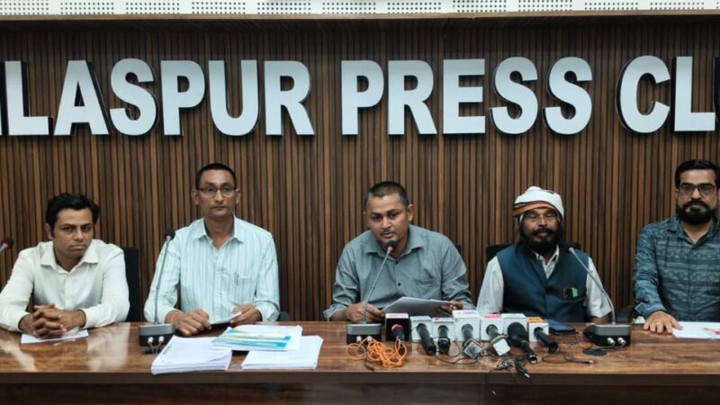 अपोलो अस्पताल पर फिर उठे सवाल, इलाज के दौरान मौत के बाद परिजनों ने खोला मोर्चा..  इलाज या लापरवाही? अपोलो अस्पताल की कार्यप्रणाली पर परिजनों ने उठाए गंभीर सवाल  अपोलो अस्पताल के खिलाफ फूटा परिजनों का गुस्सा, मौत के बाद निष्पक्ष जांच की मांग
