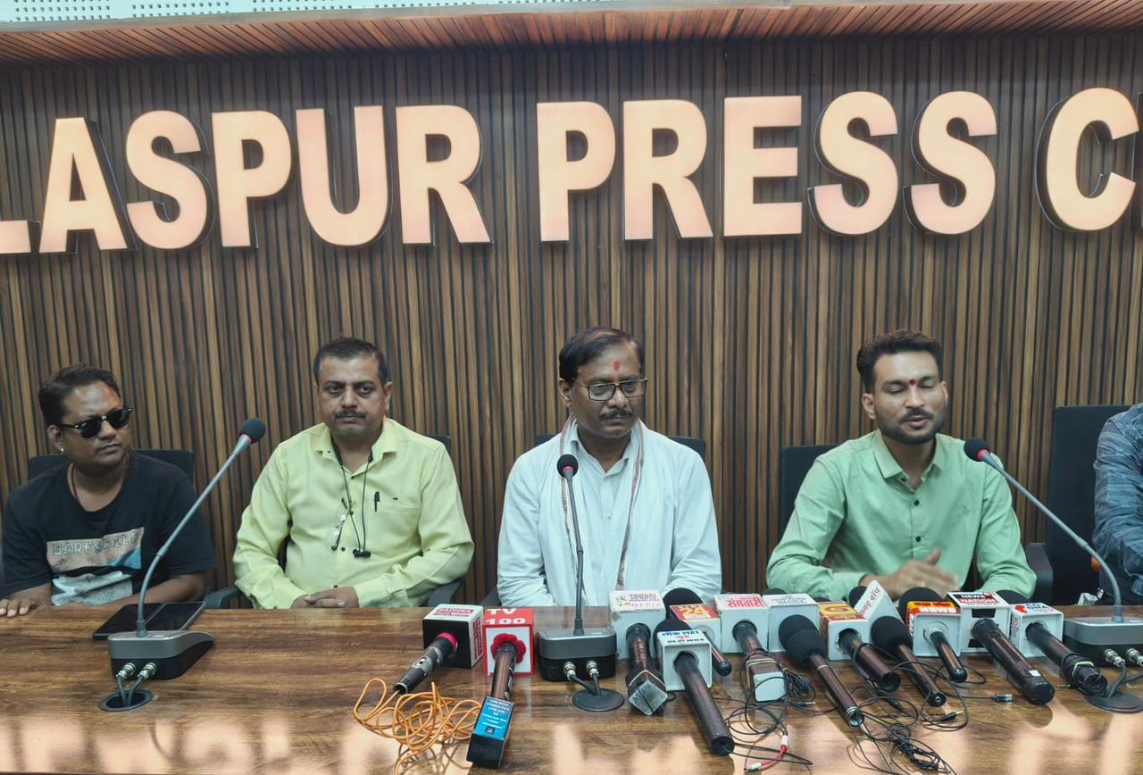 बढ़ती महंगाई के बीच बिलासपुर में टैक्सी किराए बढ़े, संघ ने किया 200 रूपए बेस किराया एवं 2 रूपए प्रति किमी वृद्धि का ऐलान