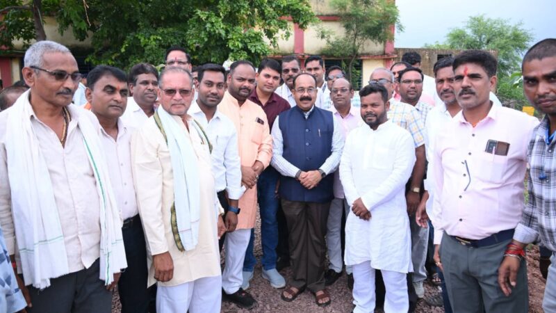 *उप मुख्यमंत्री श्री अरुण साव ने वन महोत्सव का किया शुभारंभ*