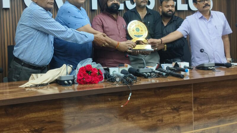 विधानसभा बिल्हा मे ढाई वर्ष के कार्यकाल के दरमियान 400 करोड़ रुपए से किया गया सड़क निर्माण कार्य – भूपेंद्र सवन्नी !     भाजपा के समस्त कार्यकर्ता मेरे राजनीतिक गुरु है