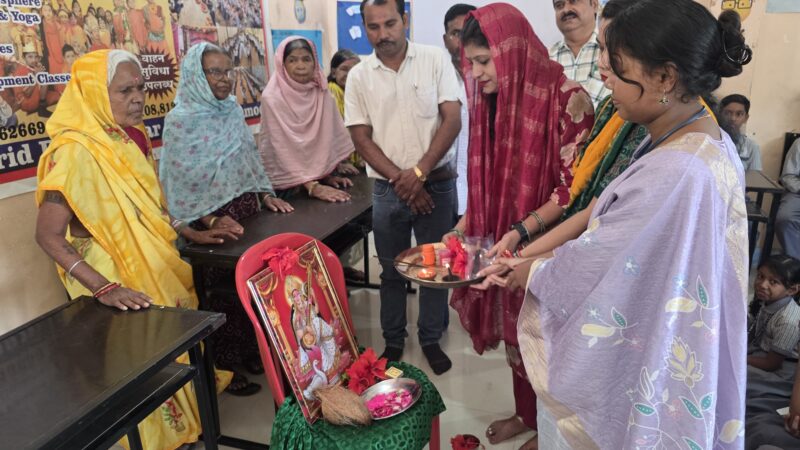 स्कूली छात्रों ने जाना वरिष्ठजनों का अपने जीवन में महत्व,  अंतर्राष्ट्रीय वृद्धजन दिवस पर बुजुर्ग हुए सम्मानित..
