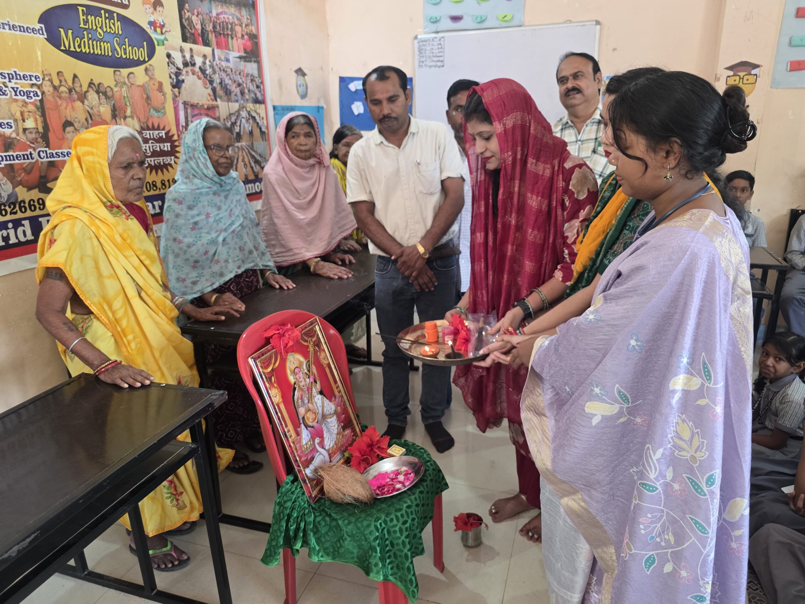 स्कूली छात्रों ने जाना वरिष्ठजनों का अपने जीवन में महत्व,  अंतर्राष्ट्रीय वृद्धजन दिवस पर बुजुर्ग हुए सम्मानित..